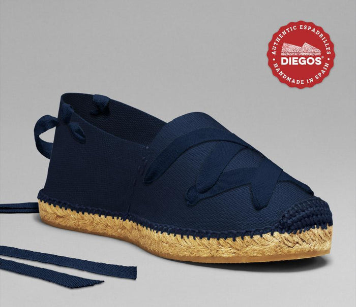 EU 39 / US 7 / navy blue