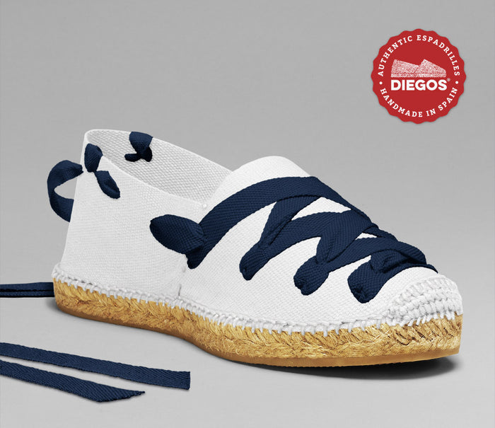 EU 39 / US 7 / navy blue