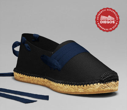 EU 39 / US 7 / navy blue