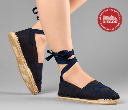 EU 35 / US 5 / navy blue