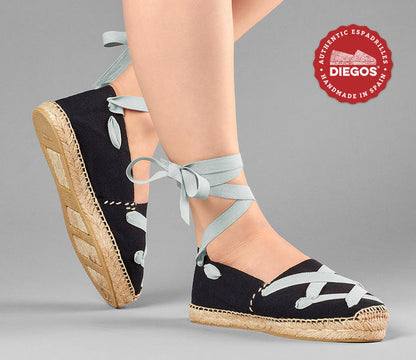 Black classic laces espadrilles
