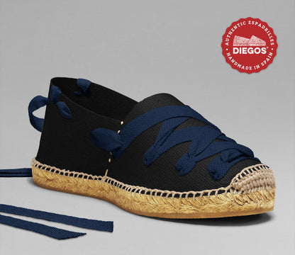 EU 39 / US 7 / navy blue
