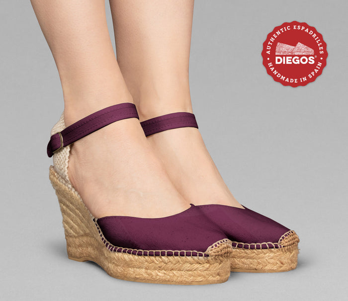 Burgundy linen Carmen