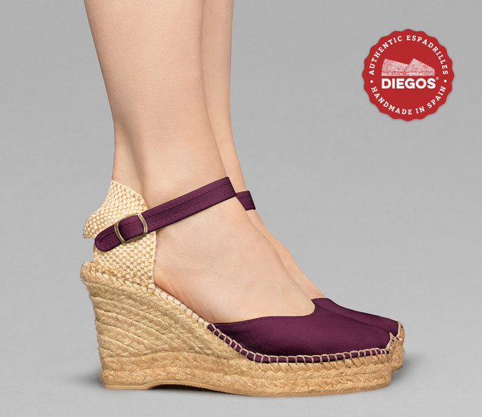 Burgundy linen Carmen