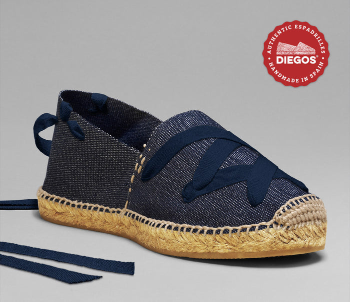 EU 39 / US 7 / navy blue