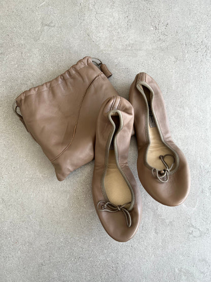 Foldable Travel Ballet, Terra