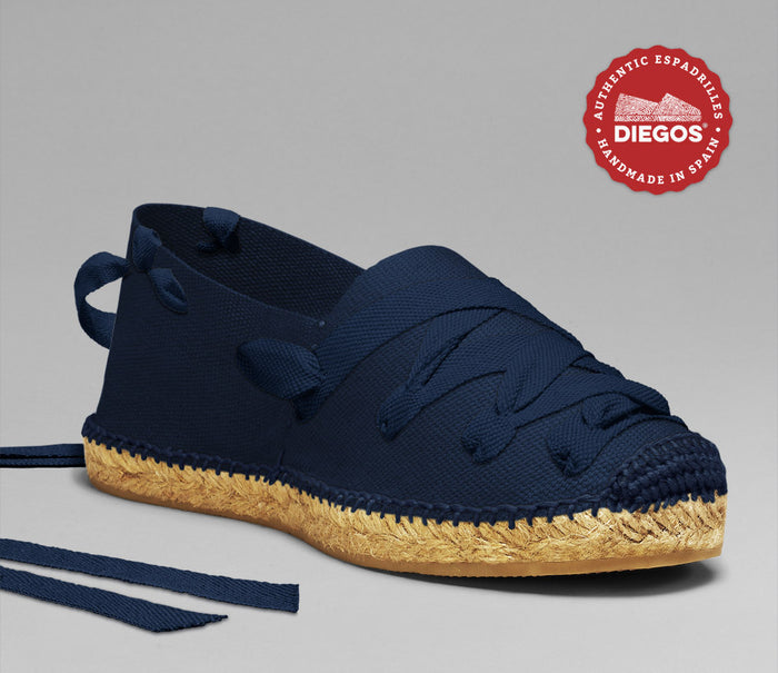 EU 39 / US 7 / navy blue