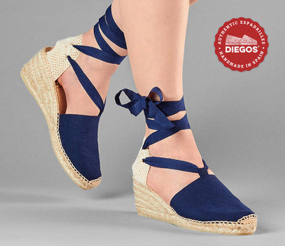 Navy Lola