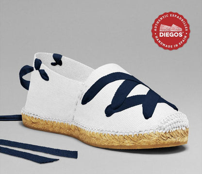 EU 39 / US 7 / navy blue